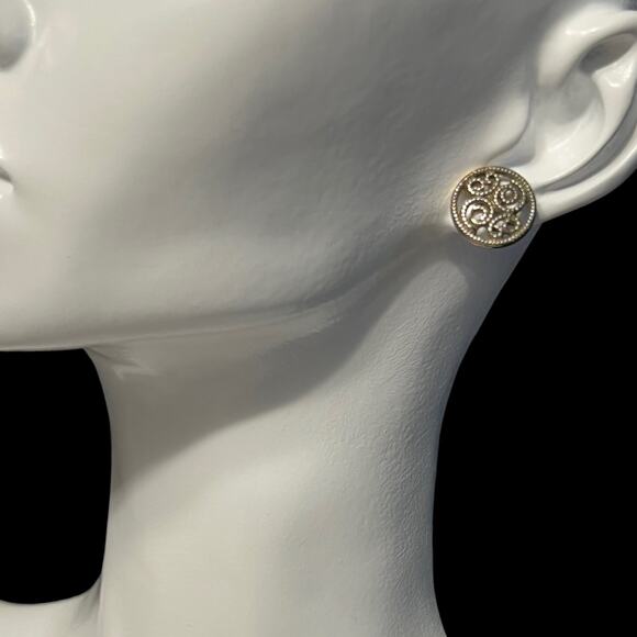 Round Silver Swirl Circle Post Earrings - Stylish and Versatile Design - Picture 1 of 9